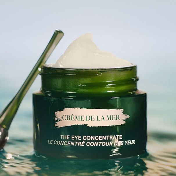 本体詰め替え本体creme de la mer   ザ　アイ　コンセントレート